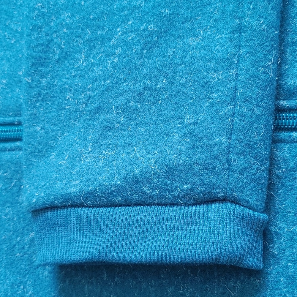 🧥 Avia Jacket - Picture 10 of 10